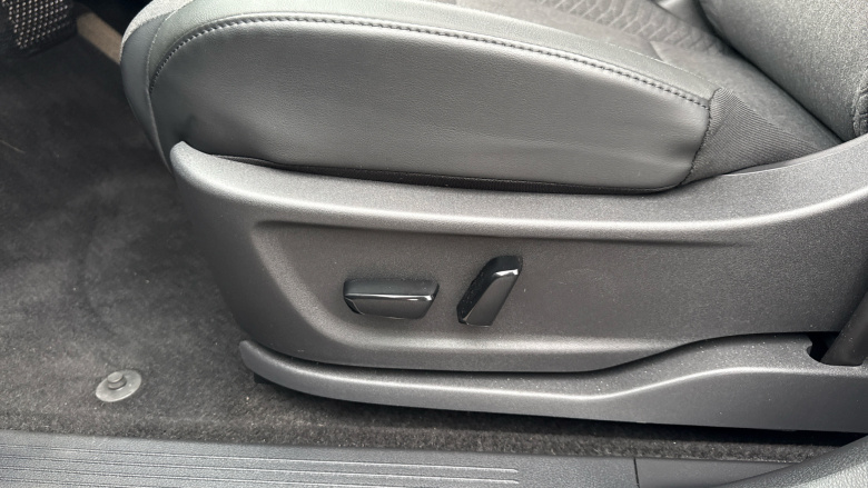 Nissan ARIYA 160kW Advance 63kWh 22kWCh 5dr Auto Electric Hatchback